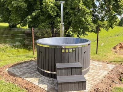 Hot Tub Ø 185–200 cm mit integriertem Ofen 3